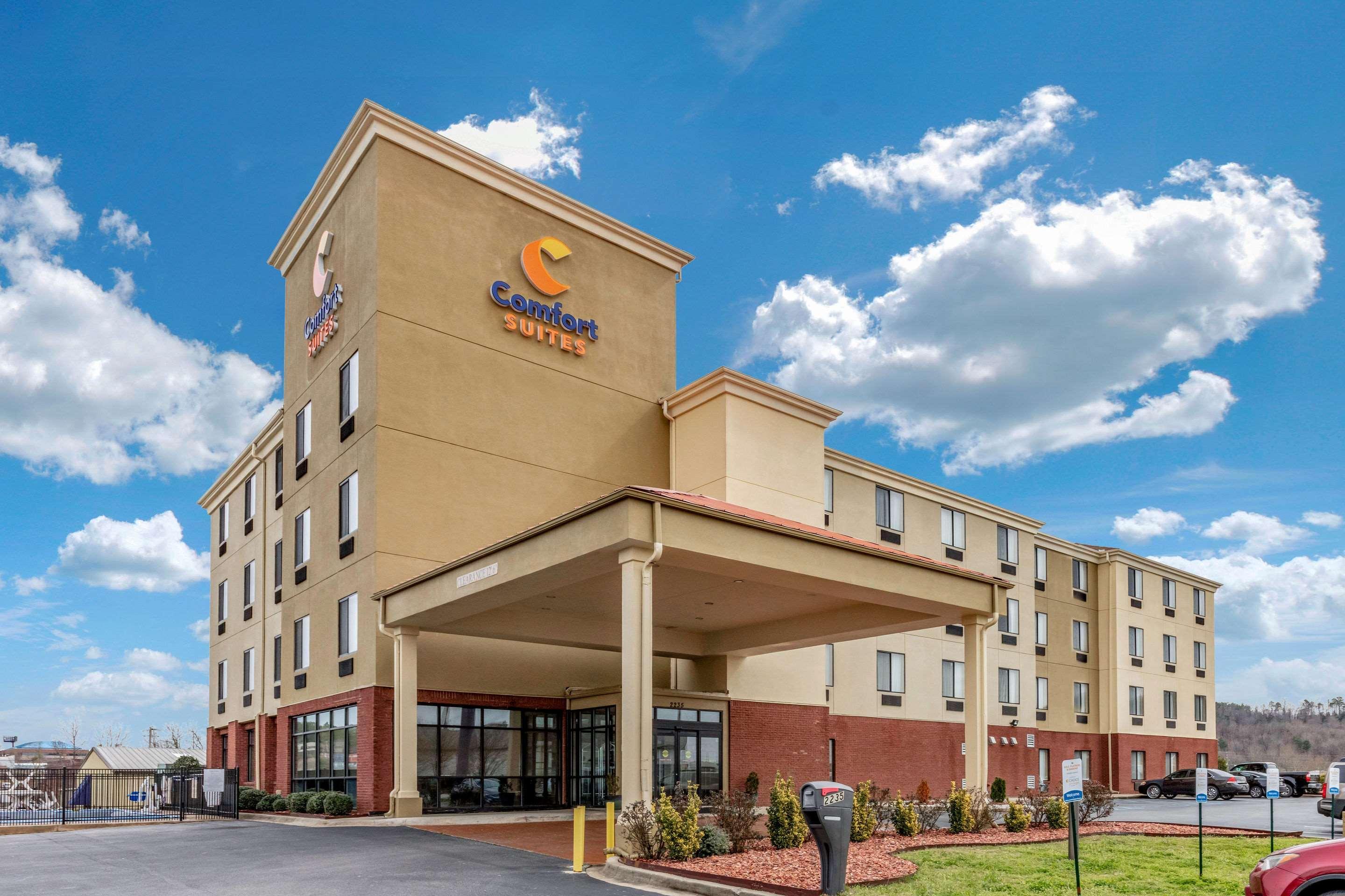 Comfort Suites Pelham Hoover I-65 Екстер'єр фото