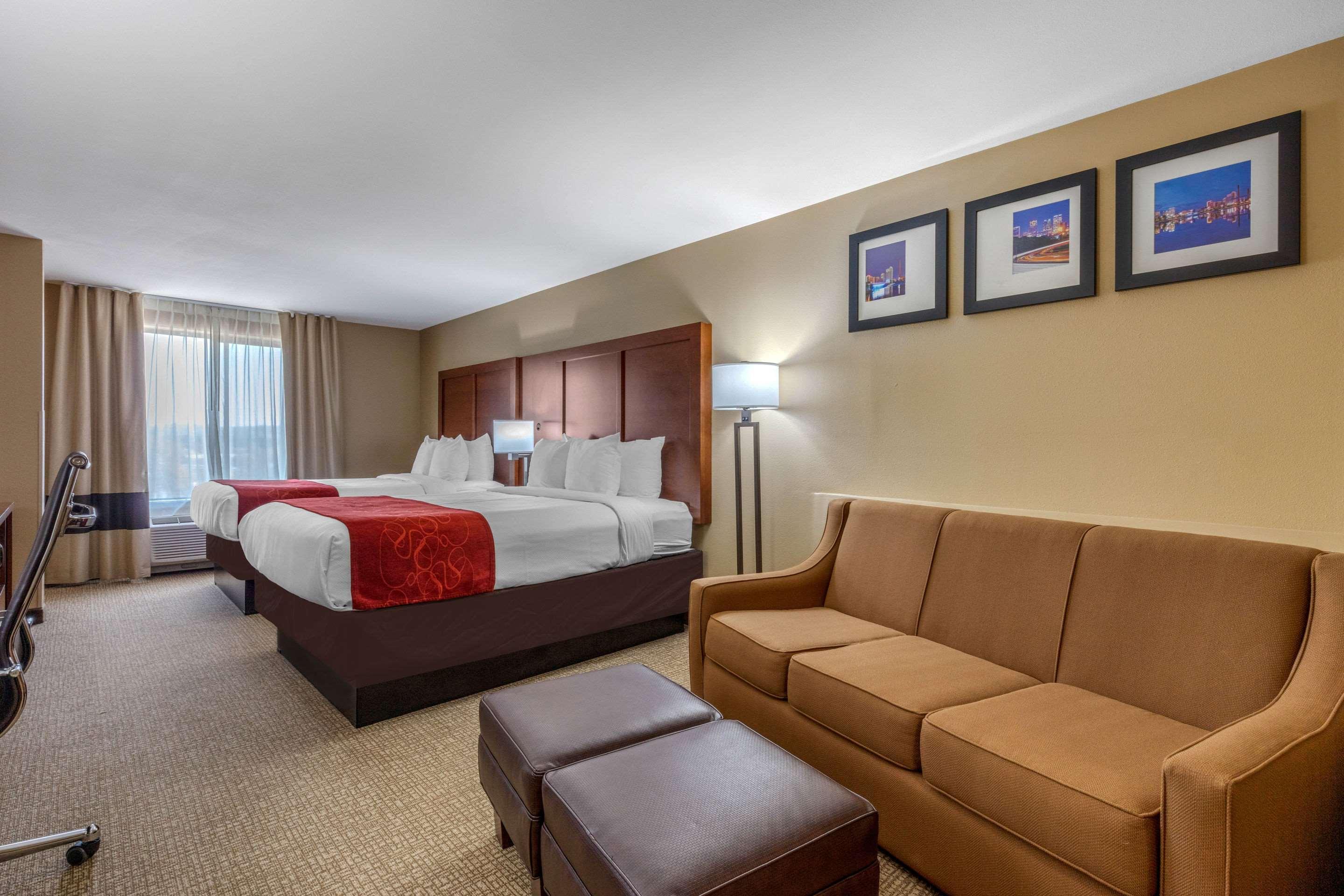 Comfort Suites Pelham Hoover I-65 Екстер'єр фото